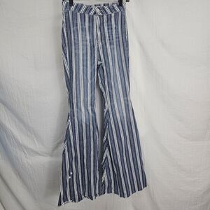 FREE PEOPLE Just Float On Flare Printed Striped Denim Jeans Size 27 Boho